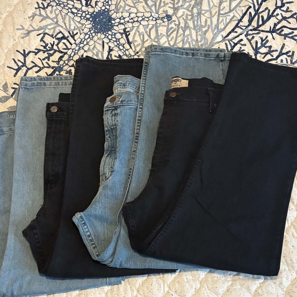 Lot of 4 pairs of jeans! 2 pairs of Wrangler & 2 pairs of gGeorge!🚨👷🏻‍♂️🧑🏻‍🌾👨🏽‍🔧